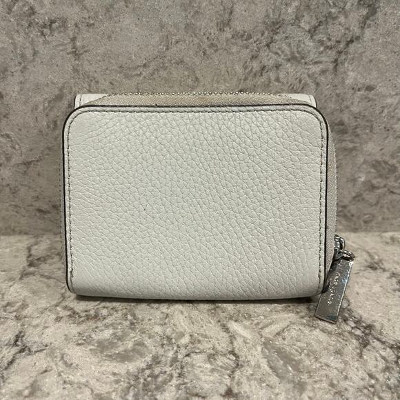Kate Spade Small Trifold Continental Wallet - Picture 2 of 12